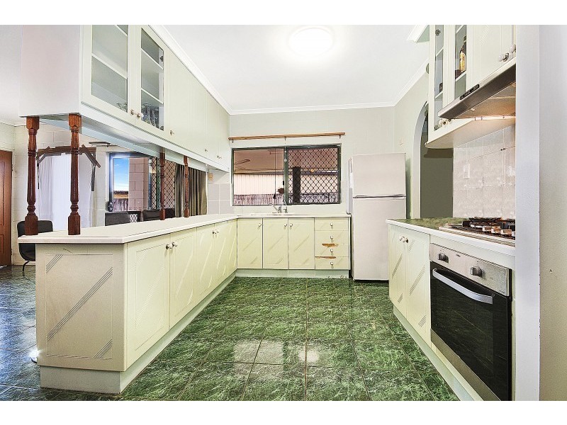 11 Venus Battery, Edmonton QLD 4869