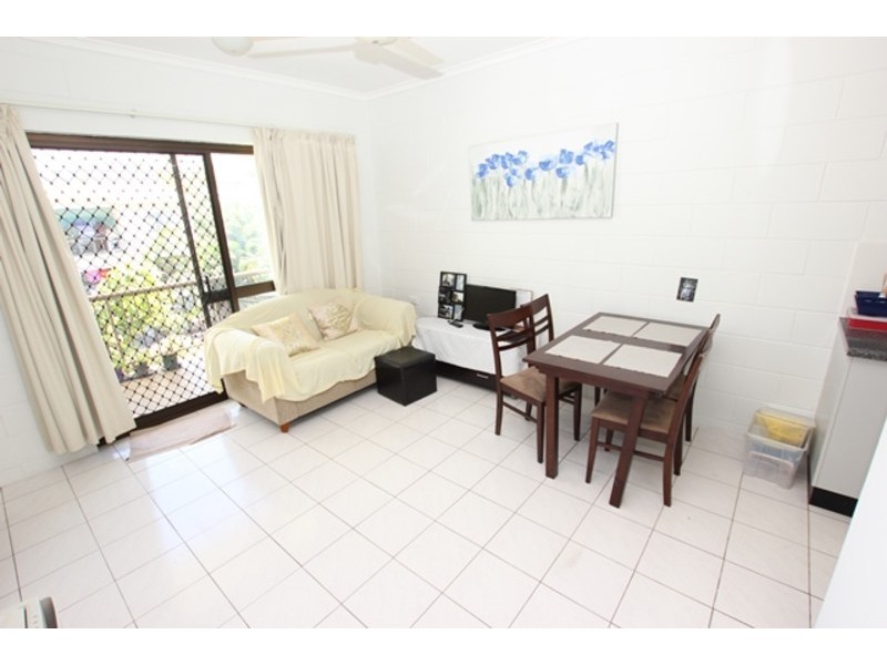 21/215 McLeod Street, Cairns City QLD 4870