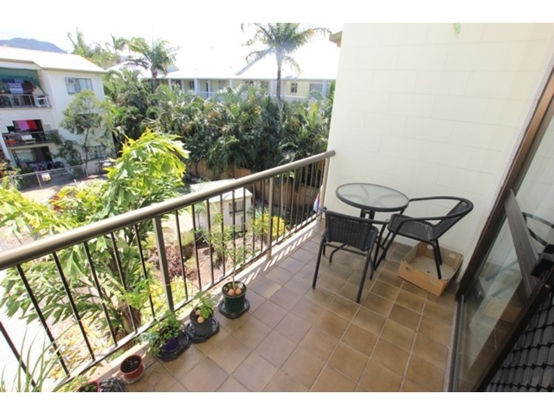 21/215 McLeod Street, Cairns City QLD 4870