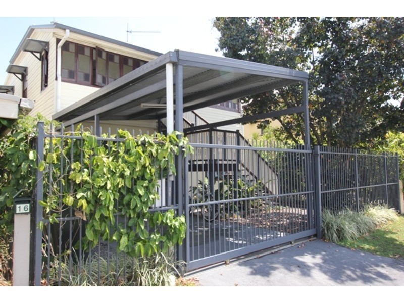 14 Lumley Street, Cairns City QLD 4870