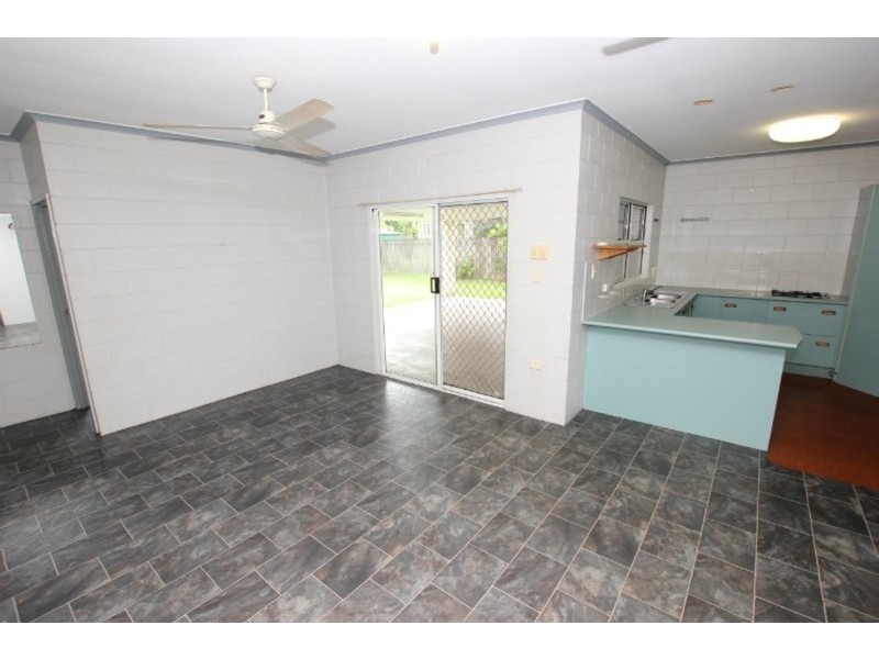 12 Murphy Street, Gordonvale QLD 4865