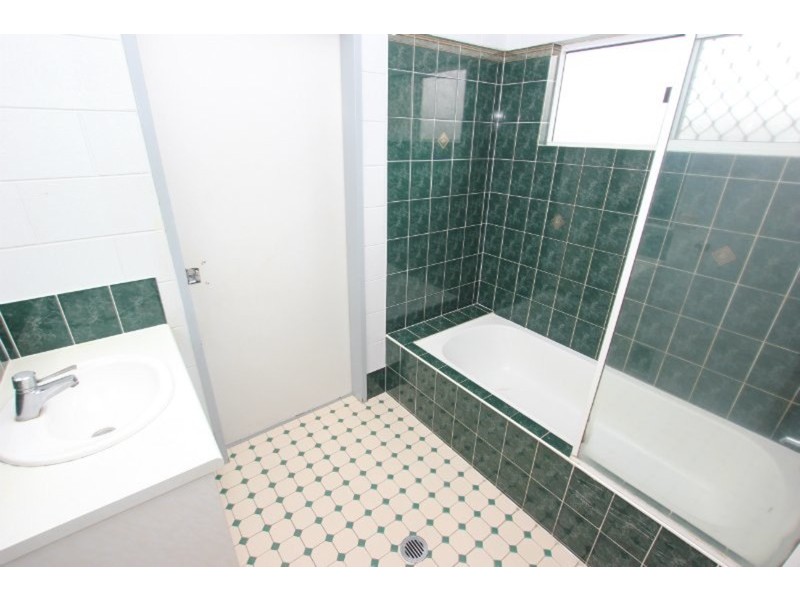 12 Murphy Street, Gordonvale QLD 4865