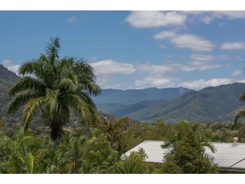 7-9 Curlewis Street, Brinsmead QLD 4870