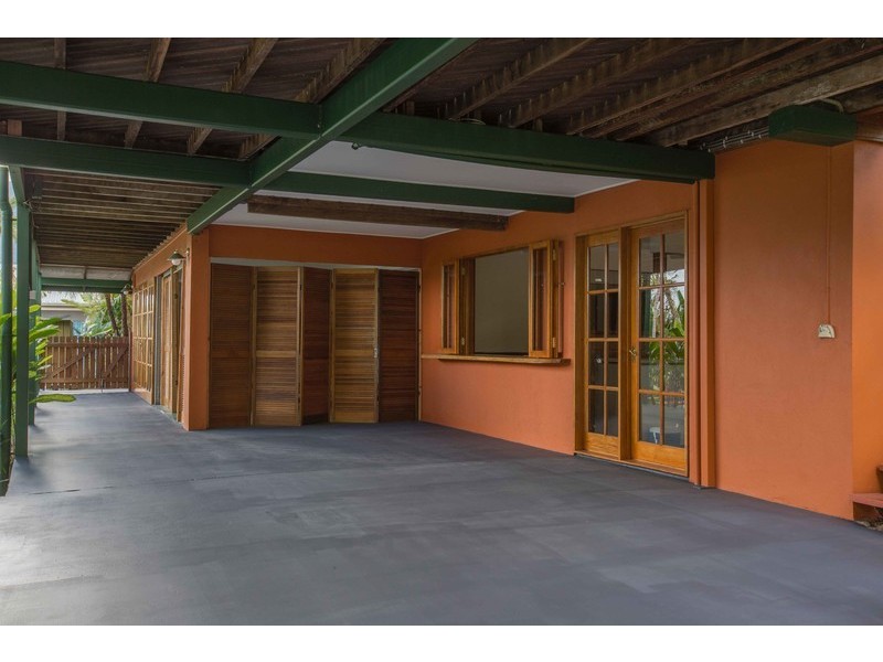 7-9 Curlewis Street, Brinsmead QLD 4870