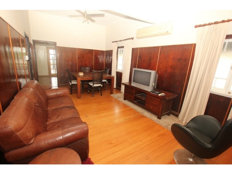 20 Loeven, Parramatta Park QLD 4870