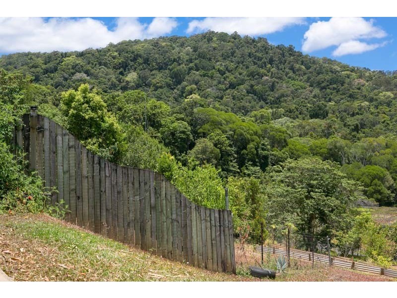16 Willaimson Drive, Kuranda QLD 4881