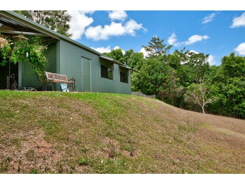 16 Willaimson Drive, Kuranda QLD 4881