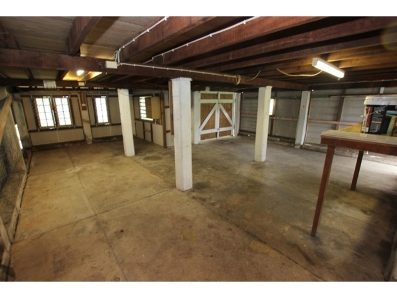 274 Aumuller Street, Westcourt QLD 4870