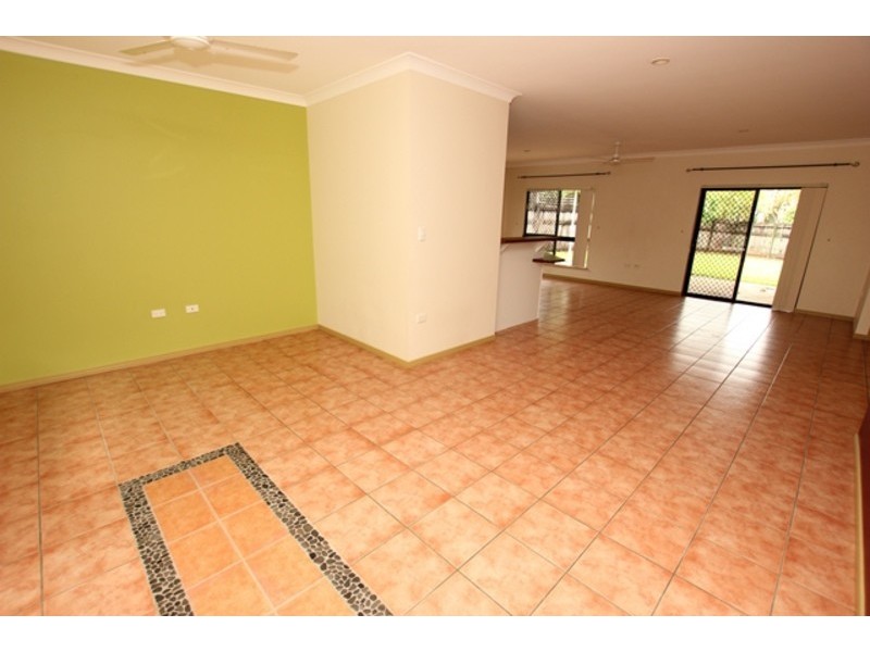 2 Verbena Drive, Mount Sheridan QLD 4868