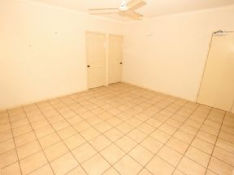 Manunda QLD 4870
