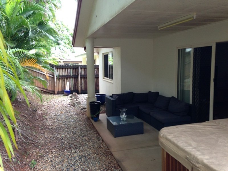 Brinsmead QLD 4870