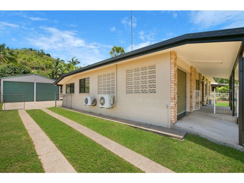 13 Matilda Close, Woree QLD 4868