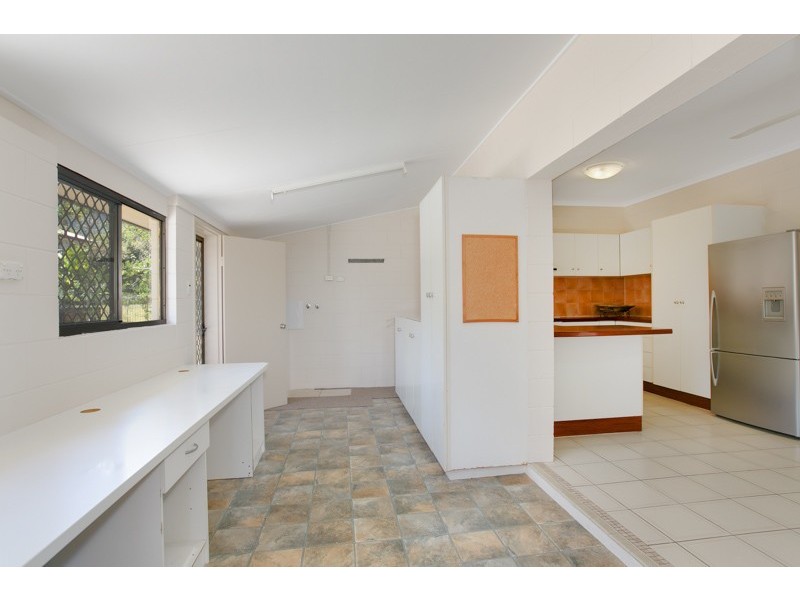 13 Matilda Close, Woree QLD 4868