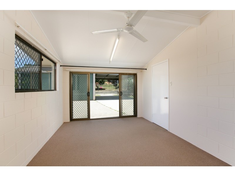 13 Matilda Close, Woree QLD 4868