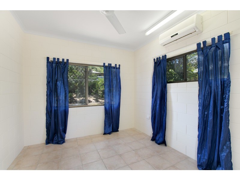 13 Matilda Close, Woree QLD 4868