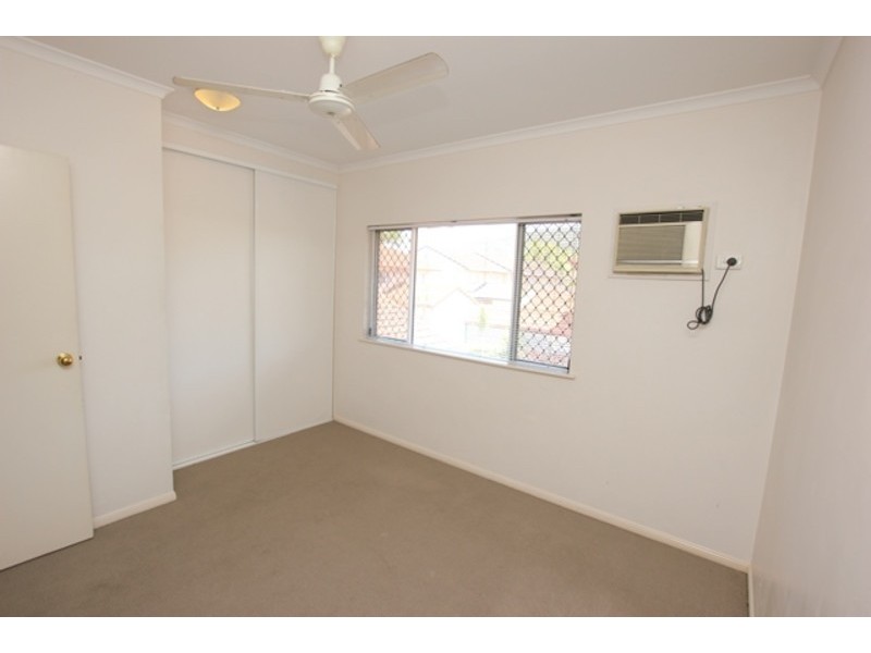 Manoora QLD 4870