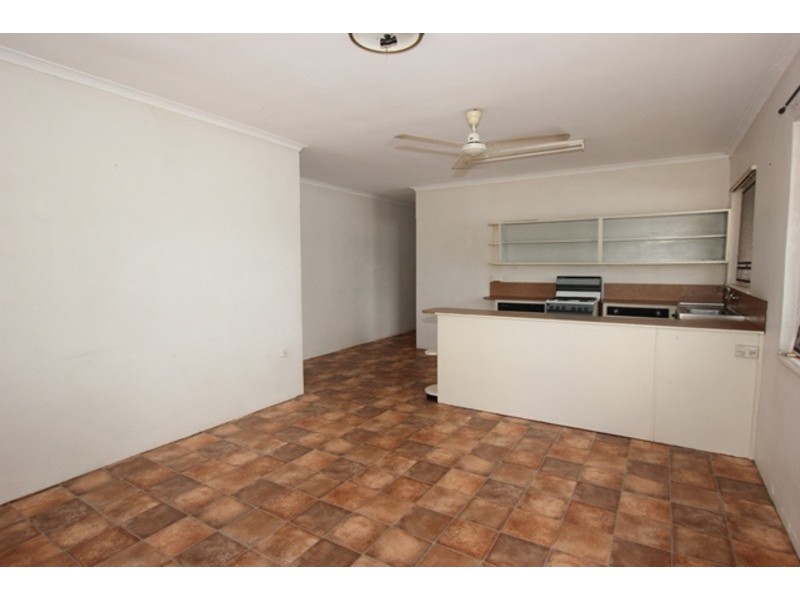 Westcourt QLD 4870