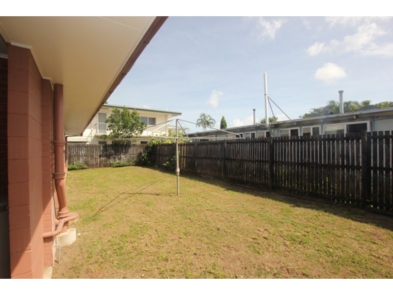 Westcourt QLD 4870