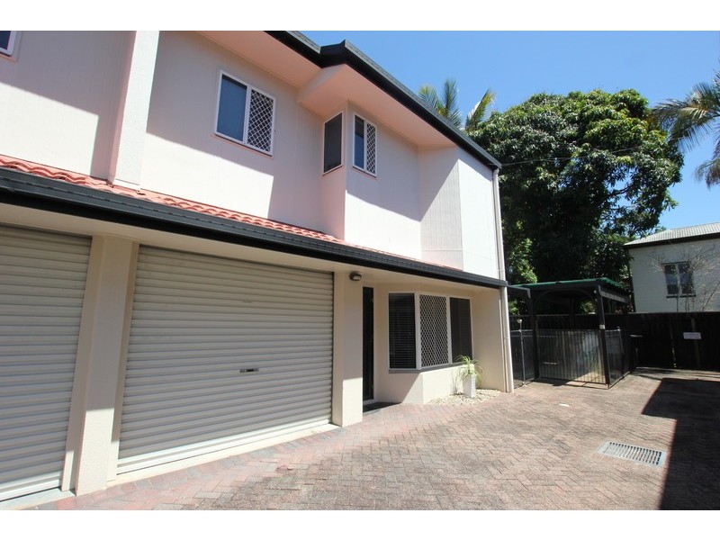 10/67 Digger Street, Cairns North QLD 4870