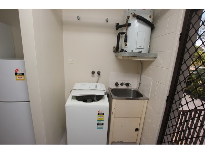 5/9 Vievers Close, Westcourt QLD 4870