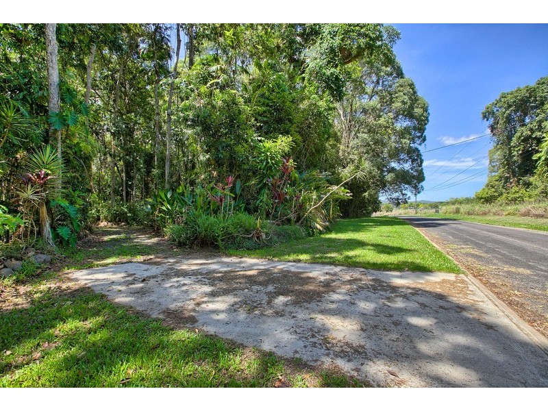 2 Fairyland Close, Kuranda QLD 4881