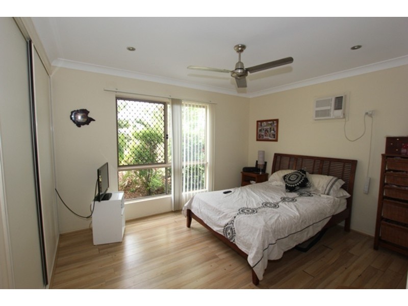 13 Sunrise Street, White Rock QLD 4868