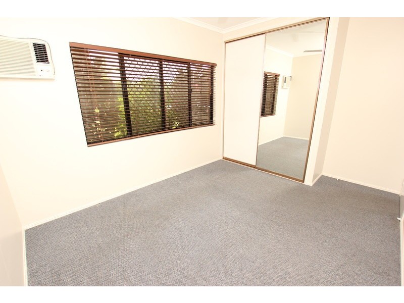 17 Ferngully Street, White Rock QLD 4868