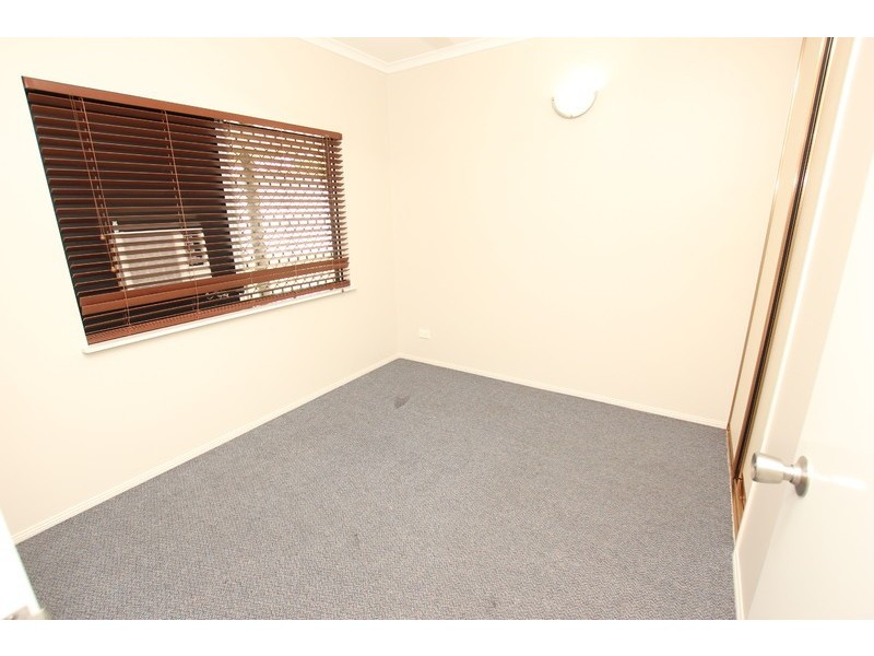 17 Ferngully Street, White Rock QLD 4868