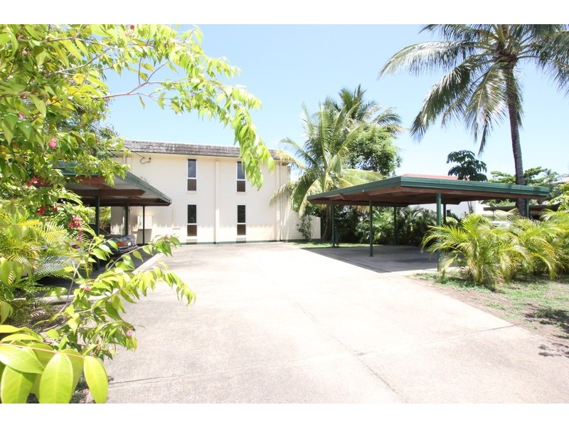 1/552 Varley Street, Yorkeys Knob QLD 4878