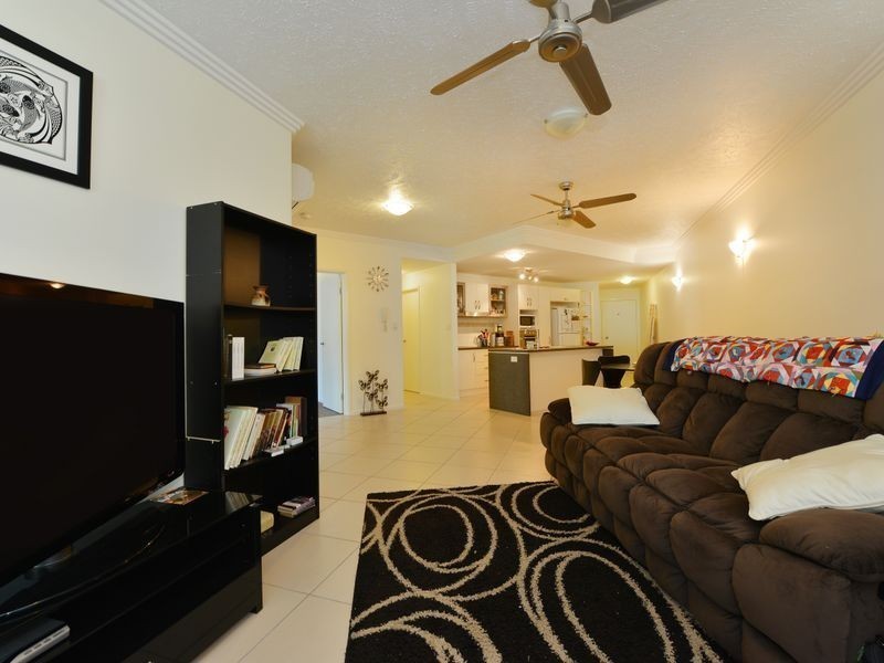 22/9-11 McLean Street, Cairns North QLD 4870