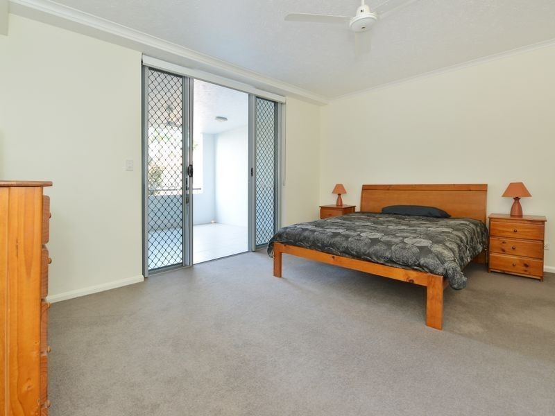 22/9-11 McLean Street, Cairns North QLD 4870