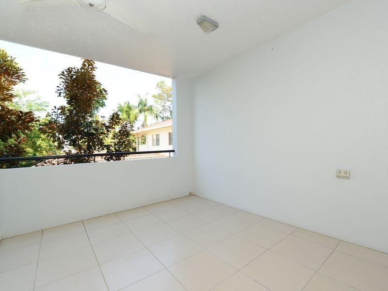 22/9-11 McLean Street, Cairns North QLD 4870