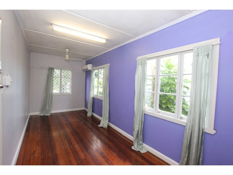 29 Howe Street, Cairns North QLD 4870