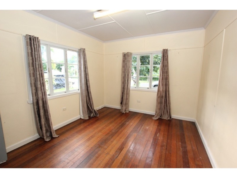 29 Howe Street, Cairns North QLD 4870