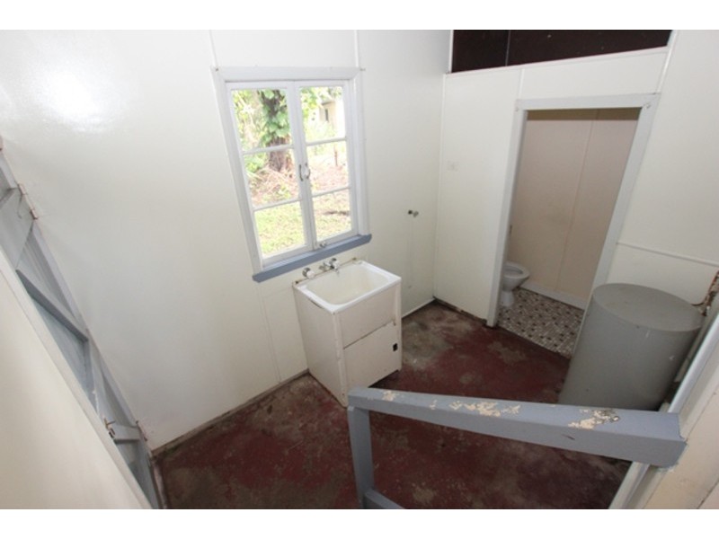 29 Howe Street, Cairns North QLD 4870