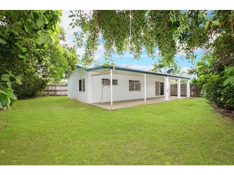 47 Cracknell Road, White Rock QLD 4868