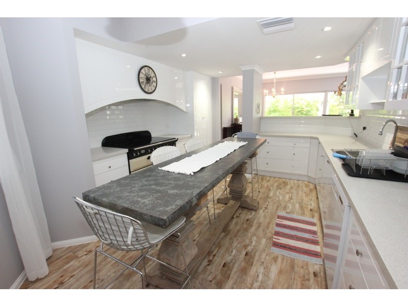 61/8 Munro Terrace, Mooroobool QLD 4870