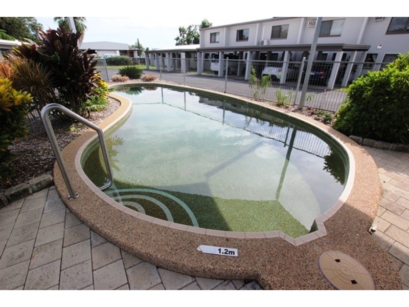 8/108 Mayers Street, Manunda QLD 4870