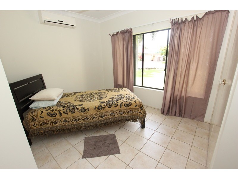 163 McFarlane Street, Kanimbla QLD 4870