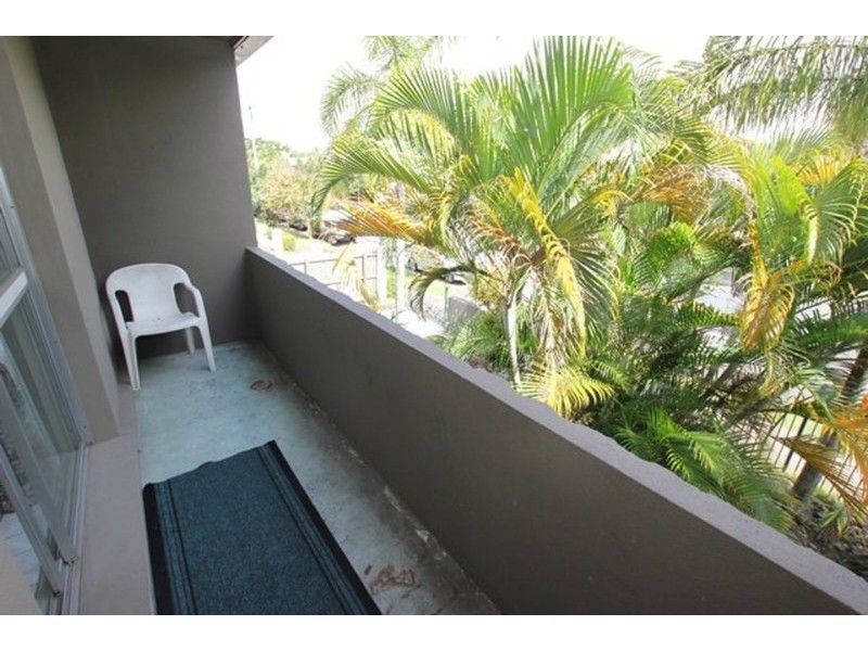 2/28 Digger Street, Cairns North QLD 4870