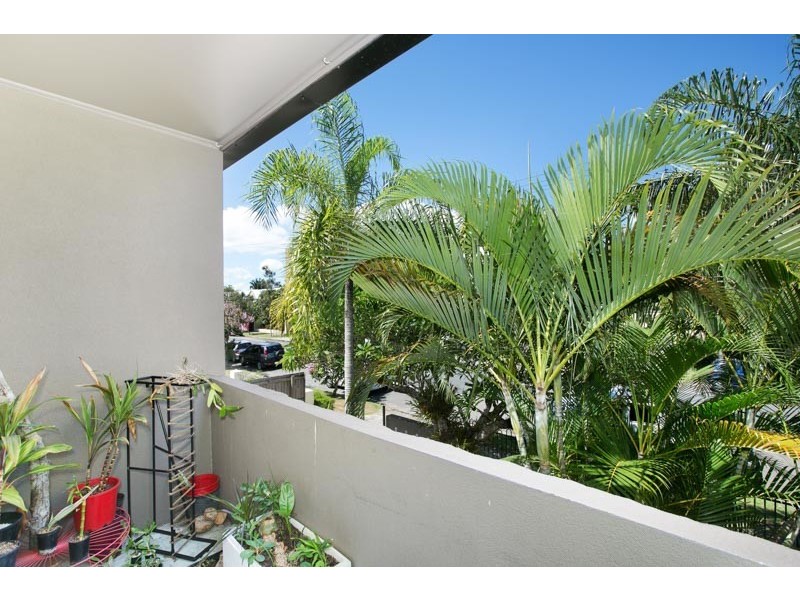 2/28 Digger Street, Cairns North QLD 4870