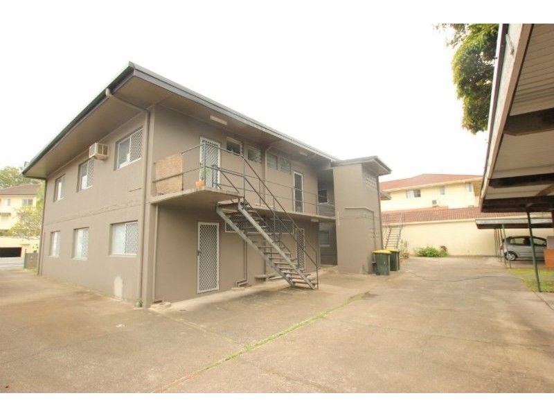 2/28 Digger Street, Cairns North QLD 4870