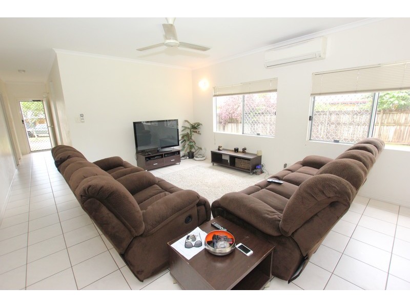 7 Sailfish Close, Kanimbla QLD 4870