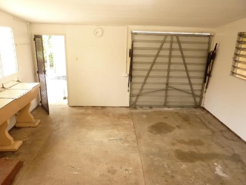 251 Aumuller Street, Westcourt QLD 4870