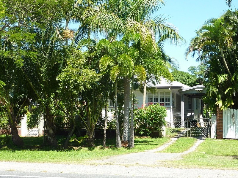 251 Aumuller Street, Westcourt QLD 4870