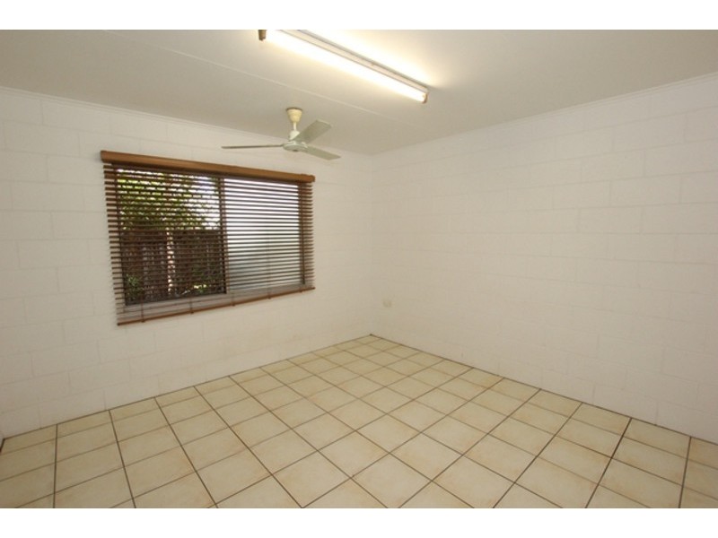 20B Fleming Street, Edge Hill QLD 4870