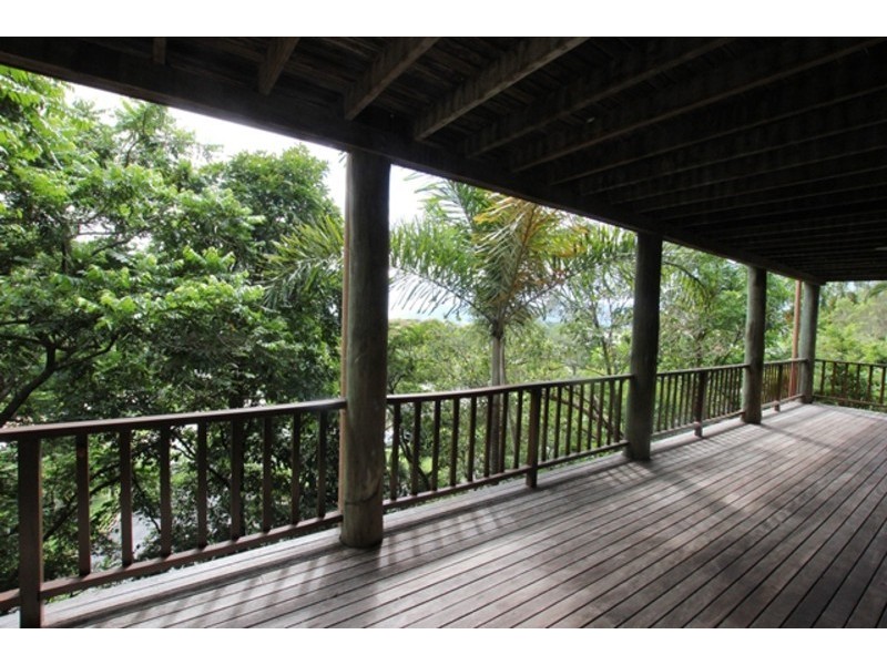 267 Toogood Road, Bayview Heights QLD 4868