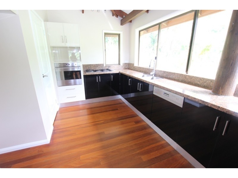 267 Toogood Road, Bayview Heights QLD 4868