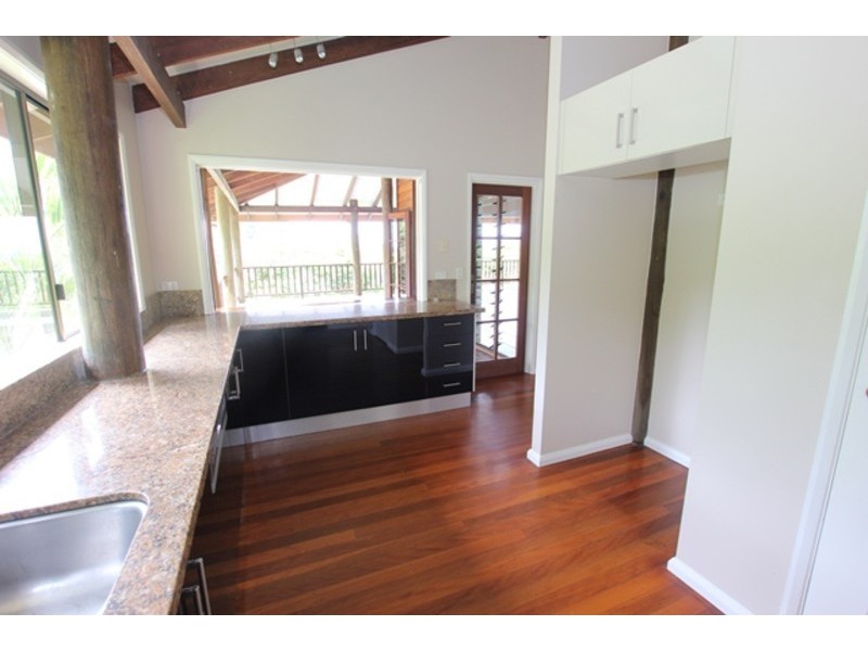 267 Toogood Road, Bayview Heights QLD 4868