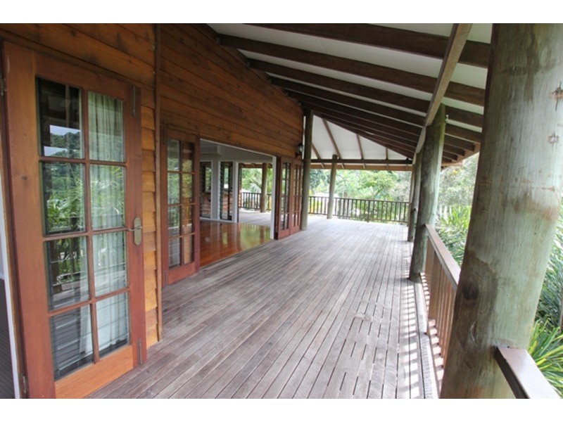 267 Toogood Road, Bayview Heights QLD 4868